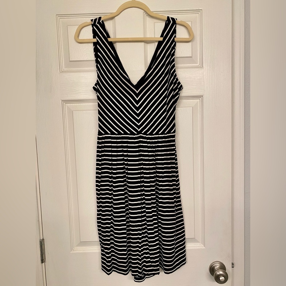 Loft black and white dress